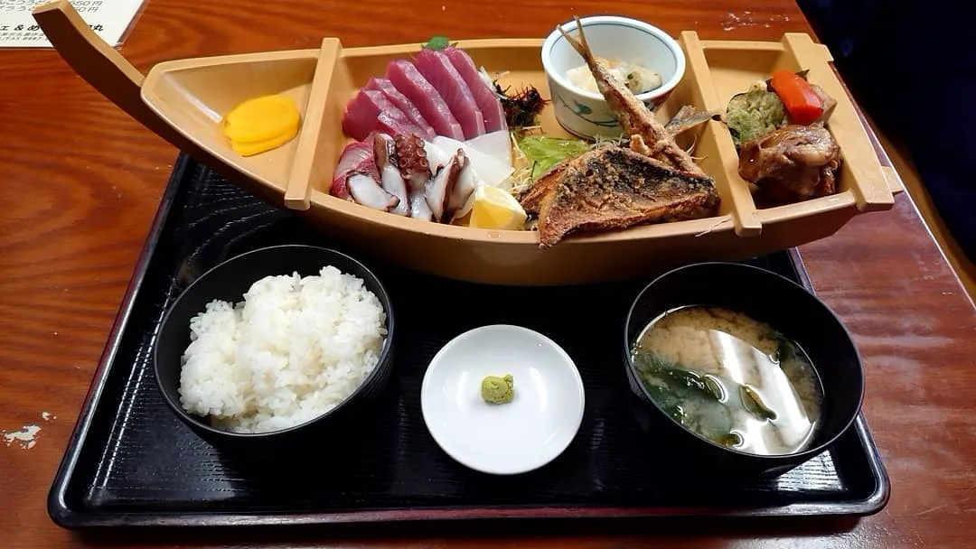 めしや